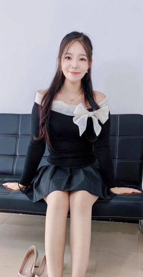 白领丽柜丝袜视频,白领丽人私密生活大揭秘