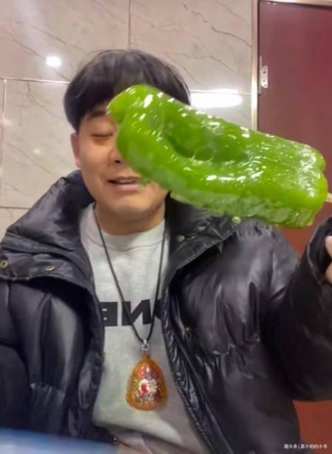 网红吃瓜胖子图片,揭秘网络红人的真实生活